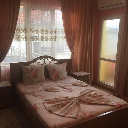 Guest House Hristina Созополь Экстерьер фото