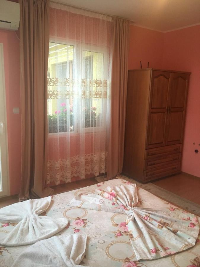 Guest House Hristina Созополь Экстерьер фото